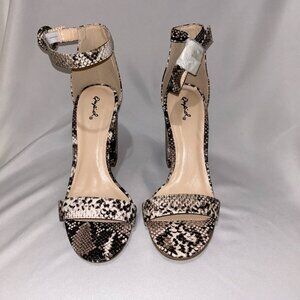 Quipid Snake Skin Heels, Women’s Size 9, Brand New, never worn!